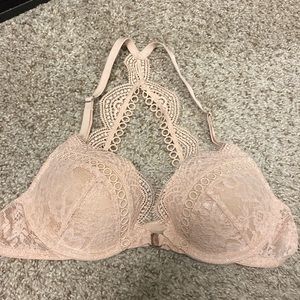 34A Dream Angels Front Closer Bra